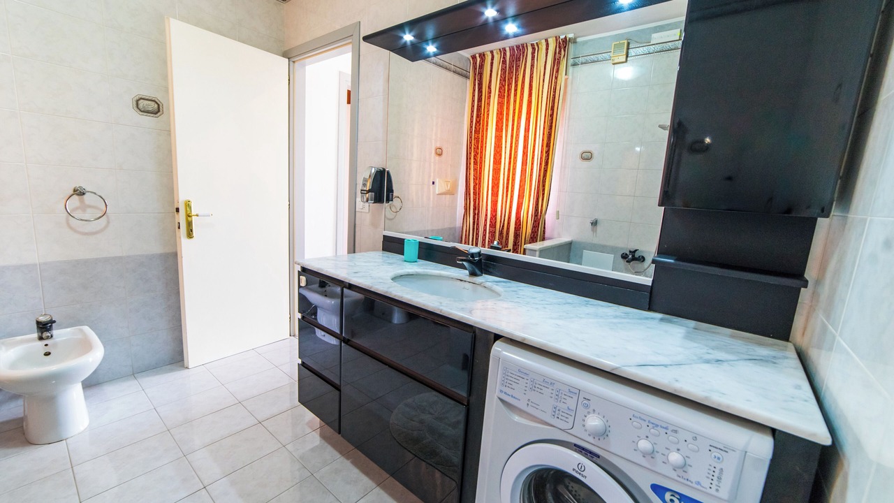 Photo of Bathroom in Sottomarina