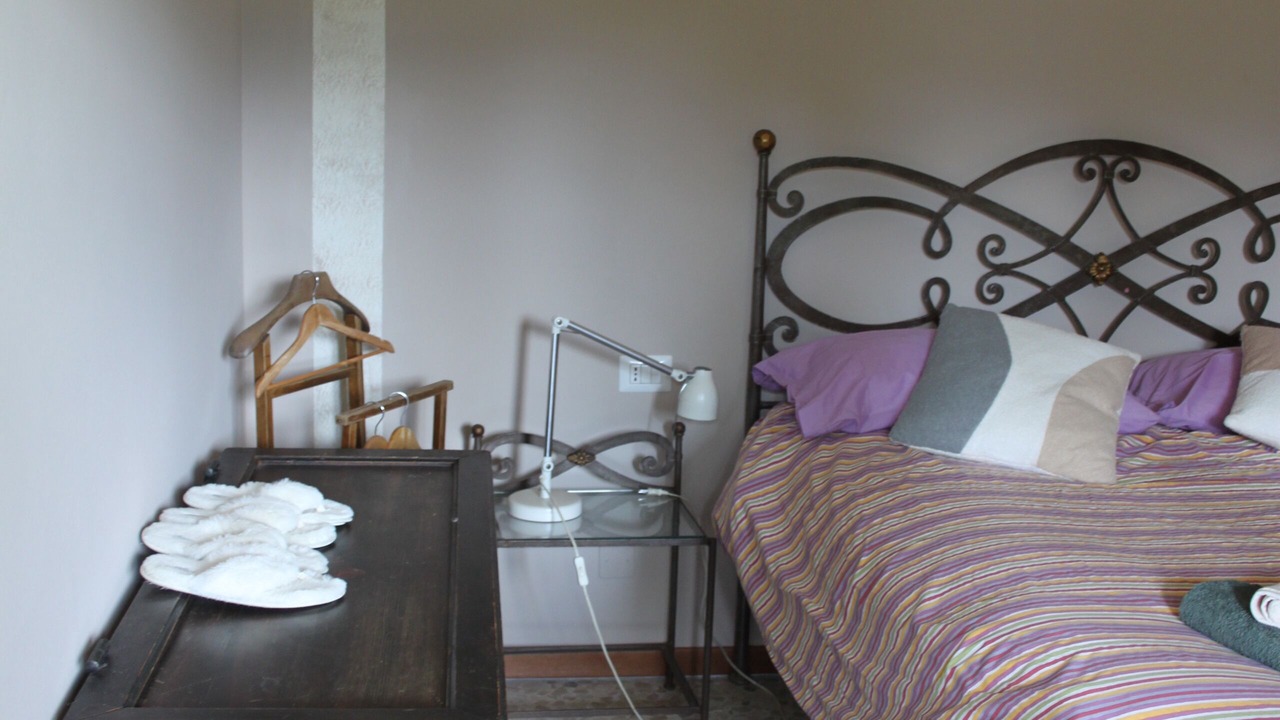 Photo of Bedroom in Ghirla