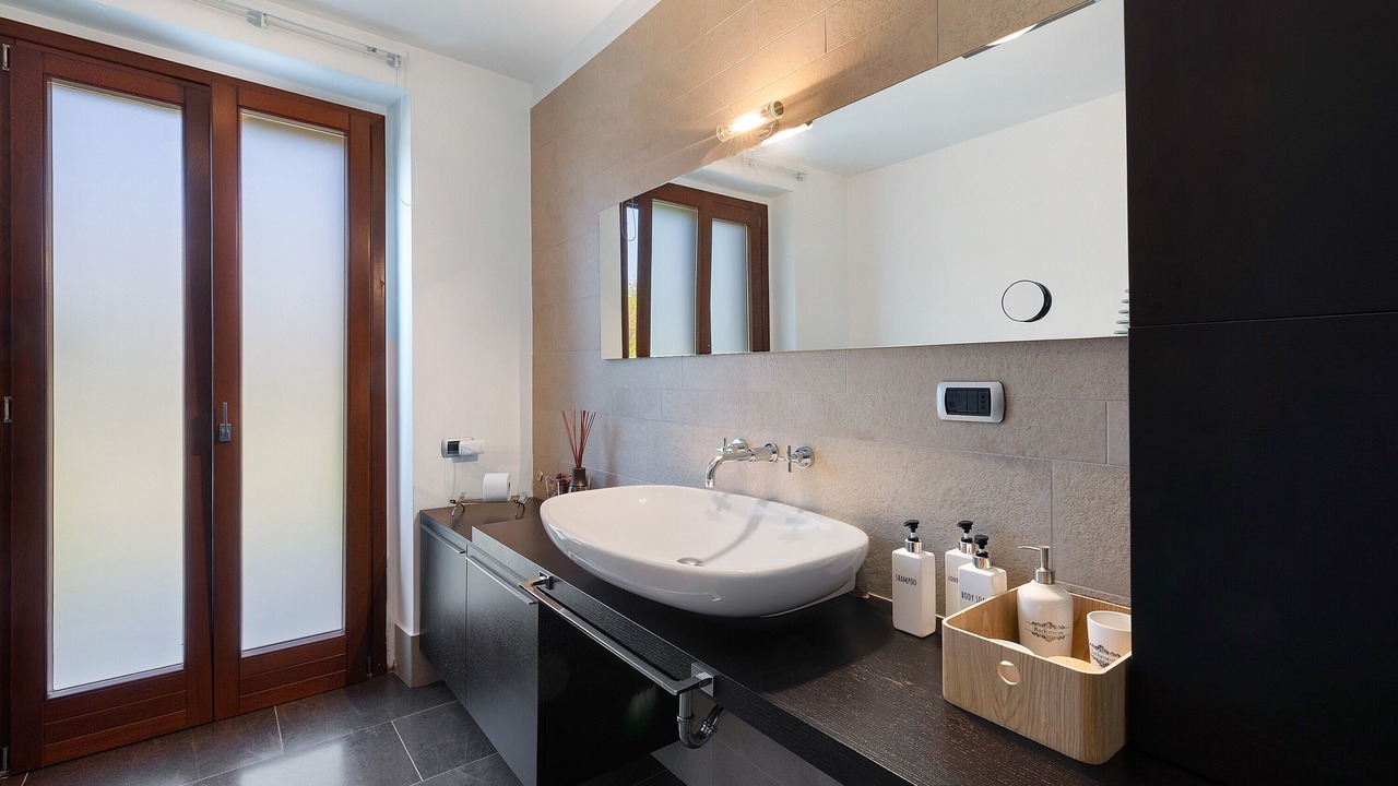 Photo of Bathroom in Belvedere Langhe