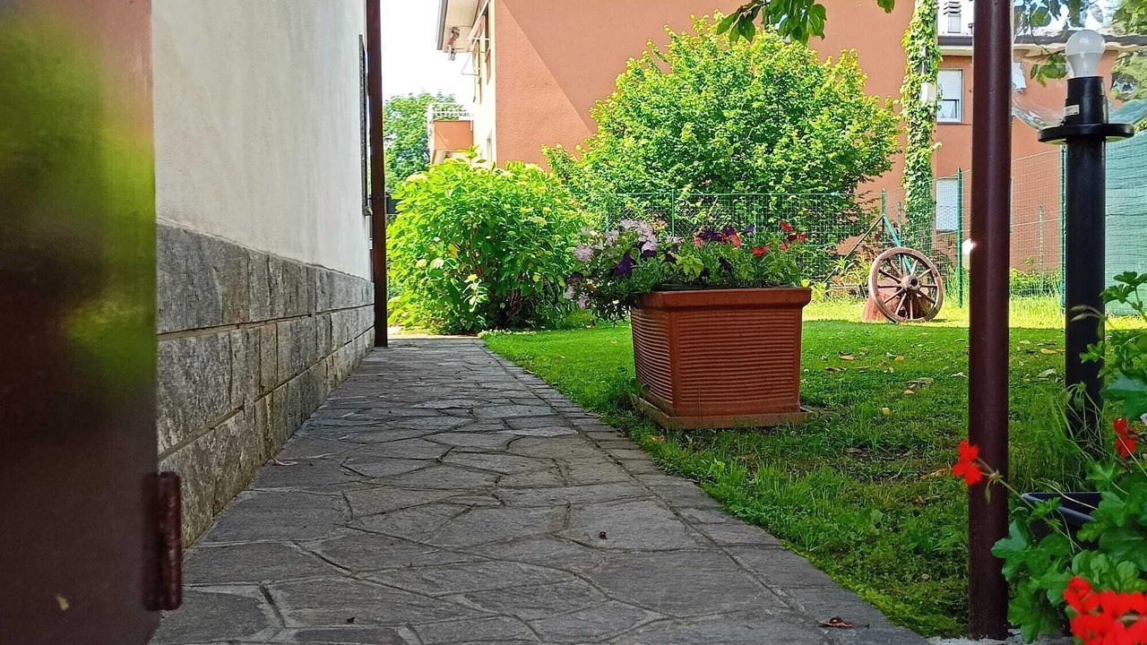 Photo of Outdoor in Albate