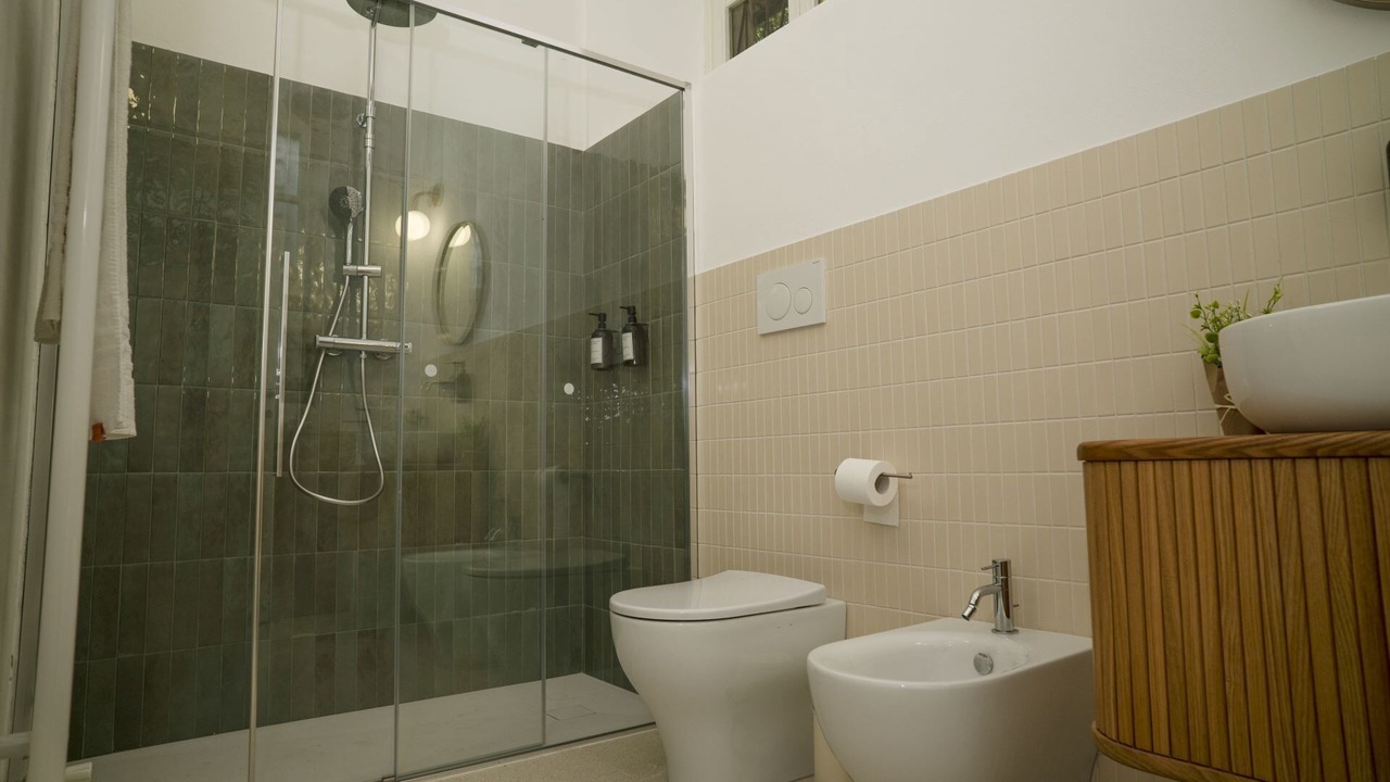 Photo of Bathroom in Angera