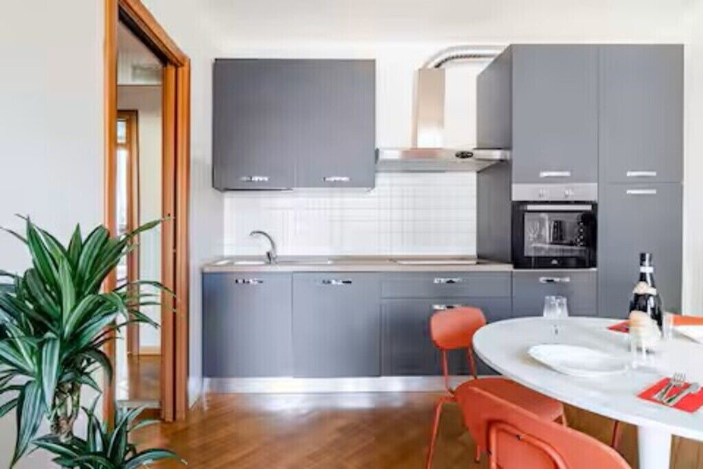 Photo of Kitchen in Magenta