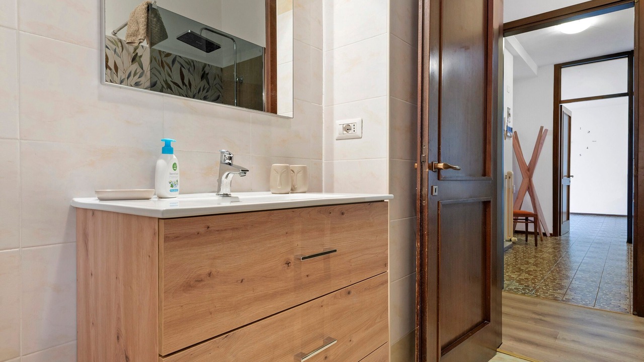 Photo of Bathroom in Laveno