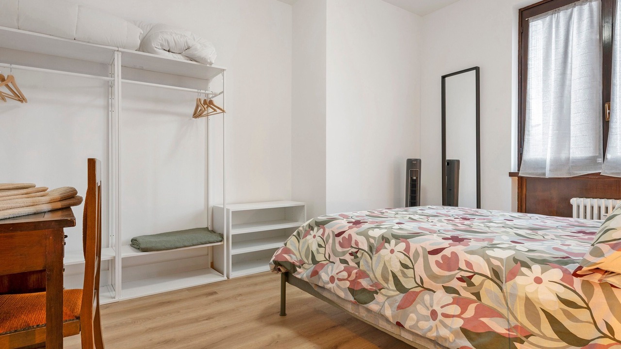 Photo of Bedroom in Laveno