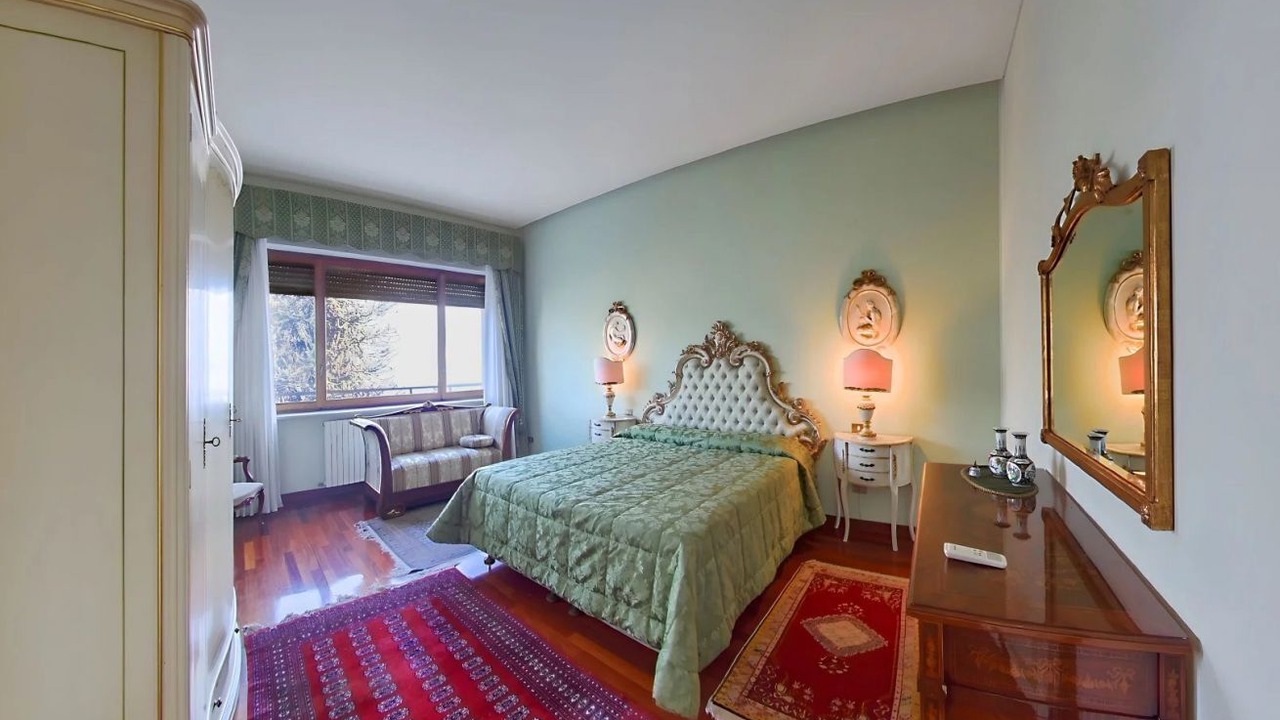 Photo of Bedroom in Stresa