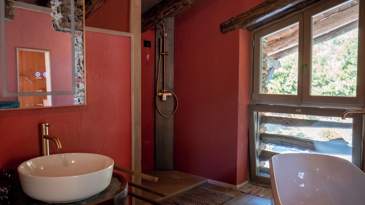 Photo of Bathroom in Cadegliano-Viconago