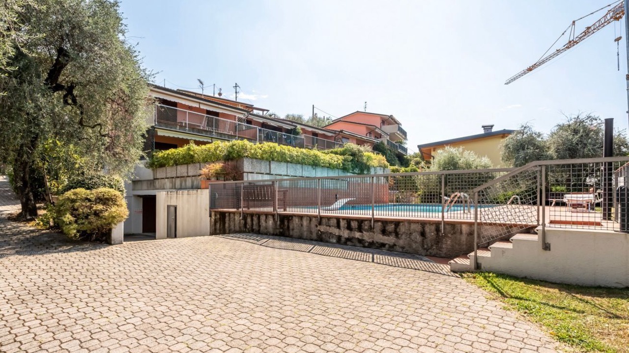 Photo of Outdoor in Assenza