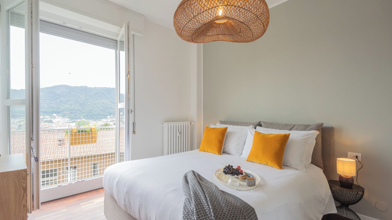 Photo of Bedroom in Como