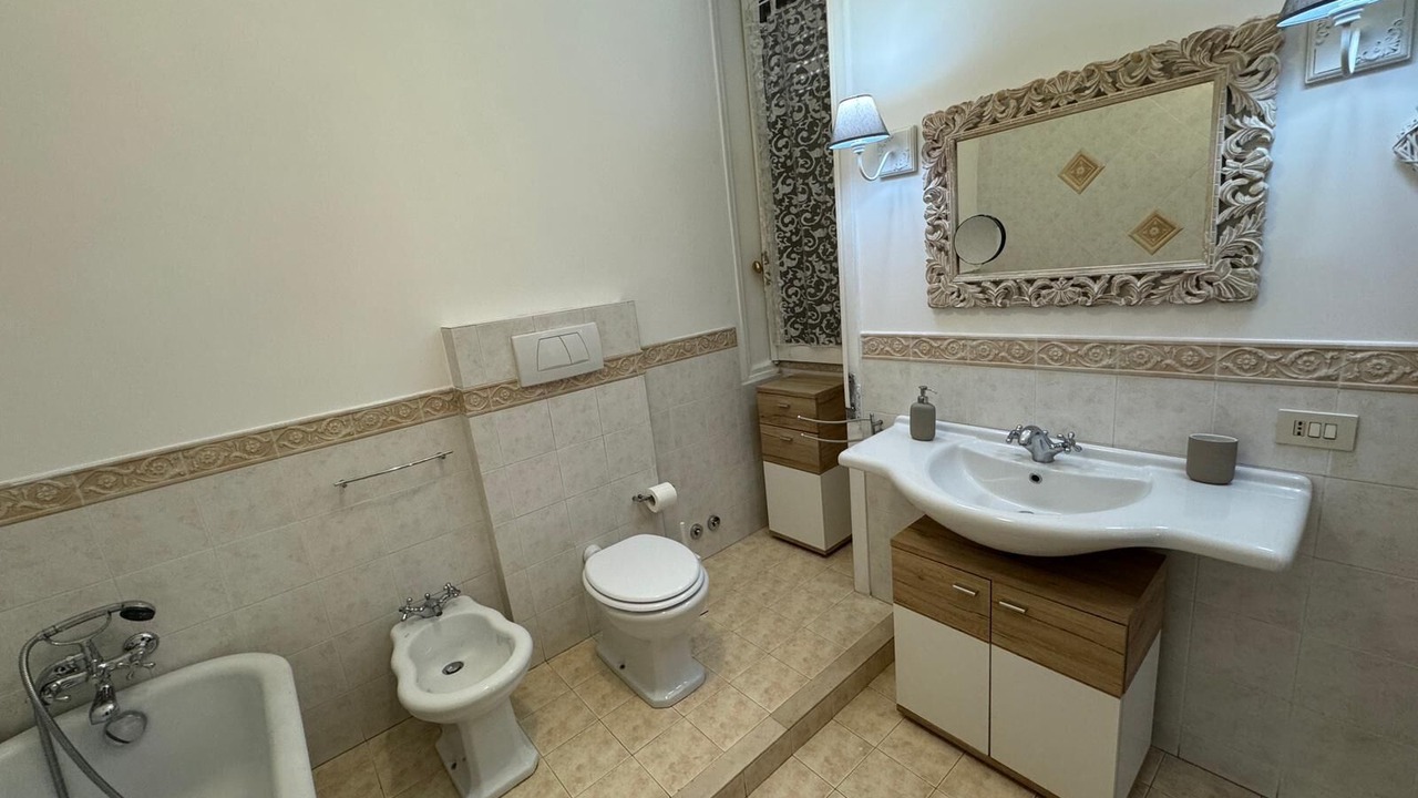 Photo of Bathroom in Quartiere XX Ardeatino