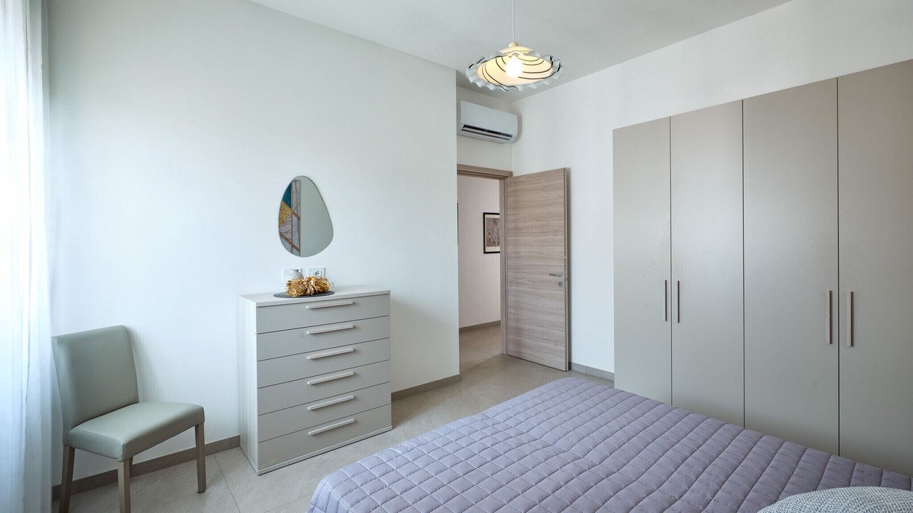 Photo of Bedroom in Colà Di Lazise