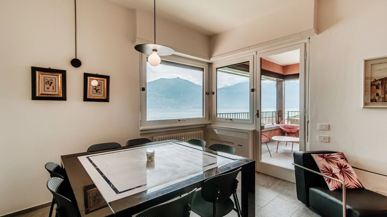 Photo of Bedroom in Menaggio