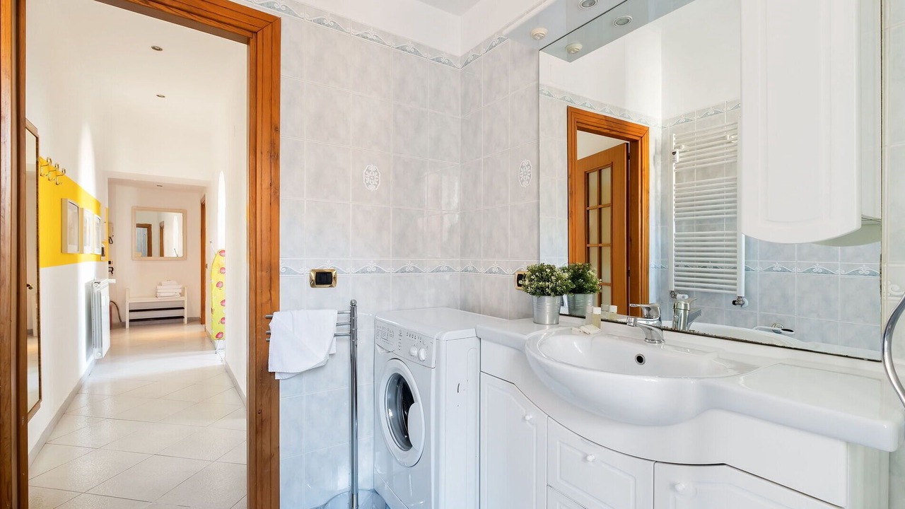 Photo of Bathroom in San Lorenzo