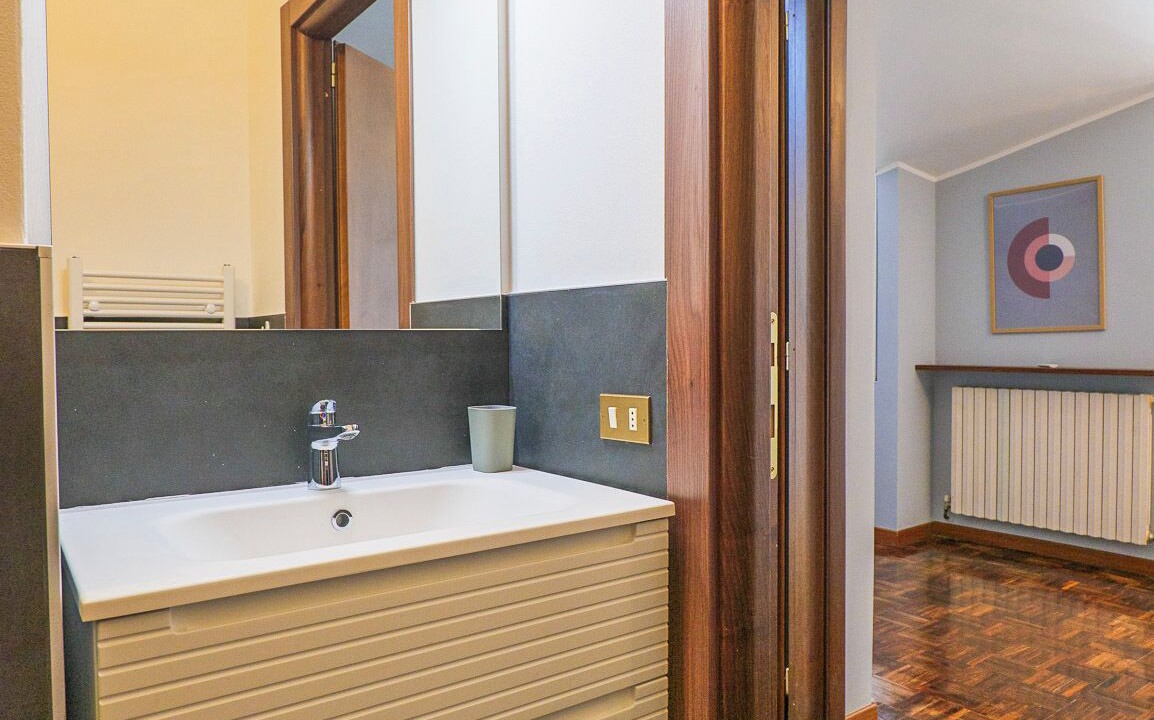 Photo of Bathroom in Susello