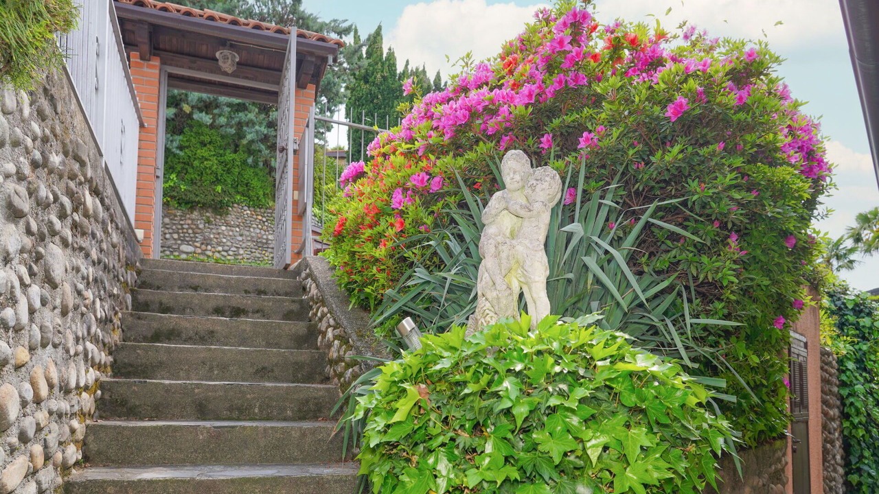 Photo of Others in Porto Valtravaglia