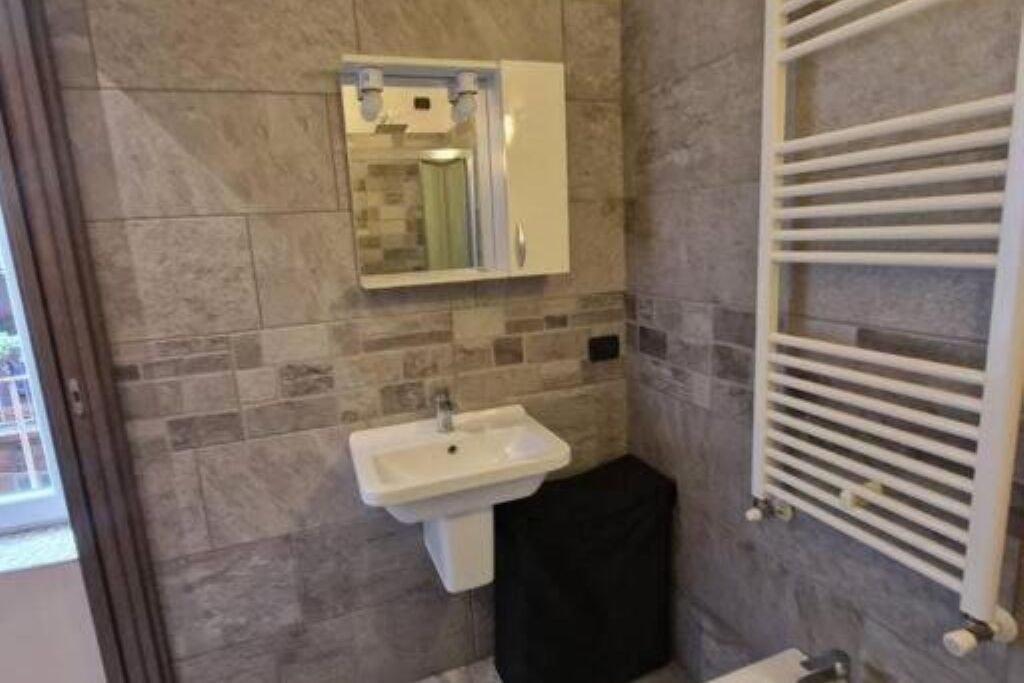 Photo of Bathroom in Monza