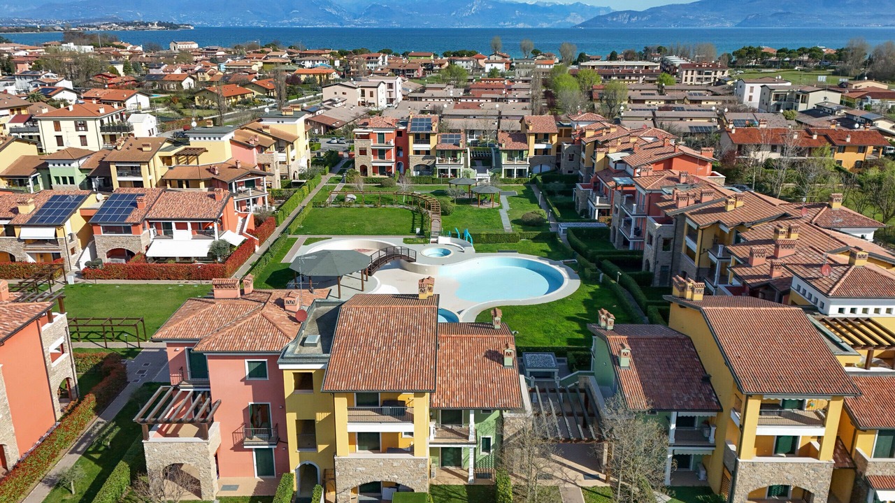 Photo of Outdoor in Lugana