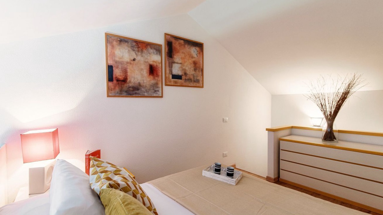 Photo of Bedroom in Menaggio