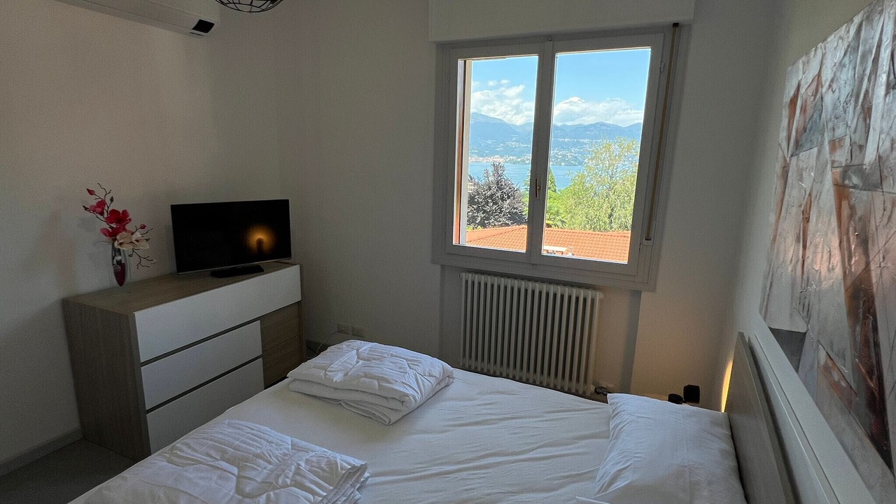 Photo of Bedroom in Stresa
