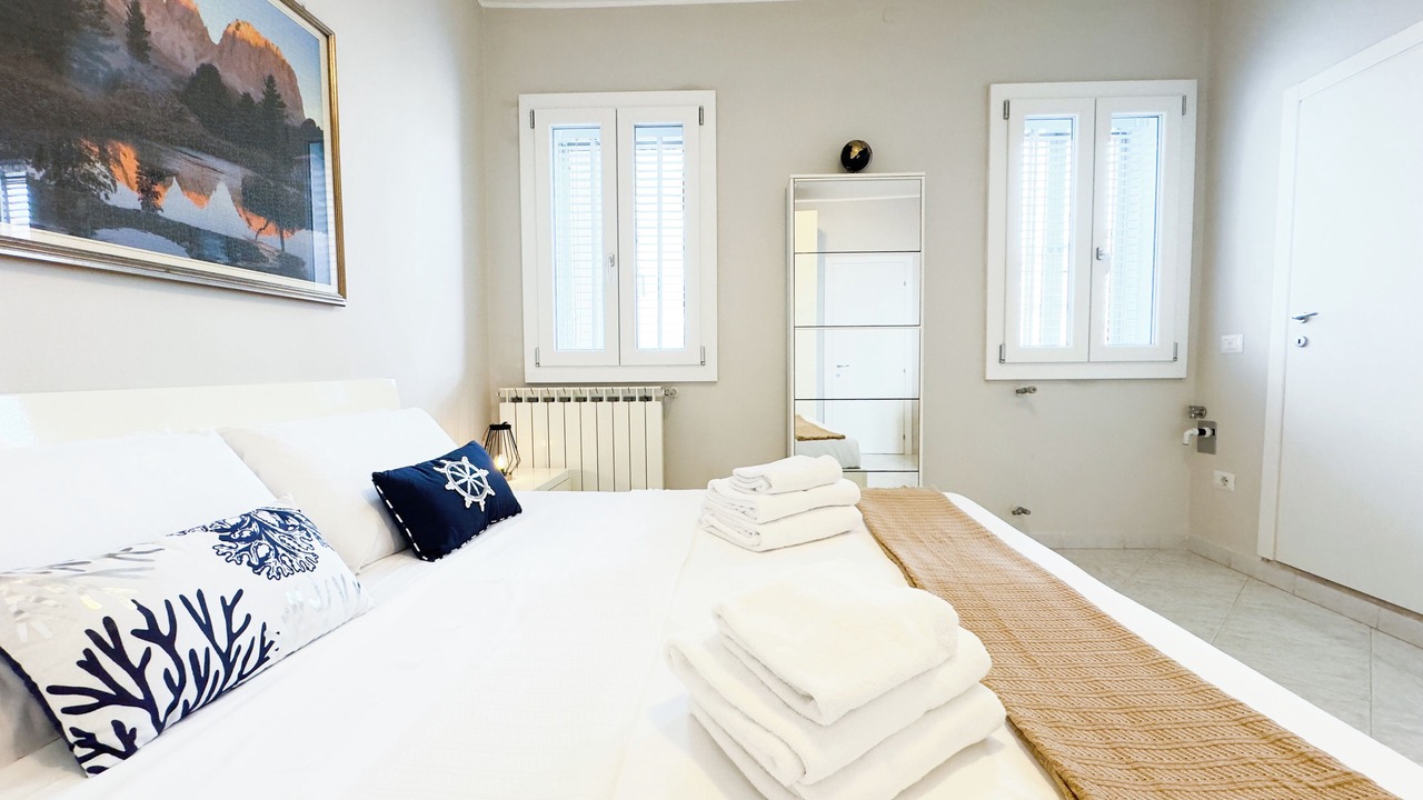 Photo of Bedroom in Sottomarina