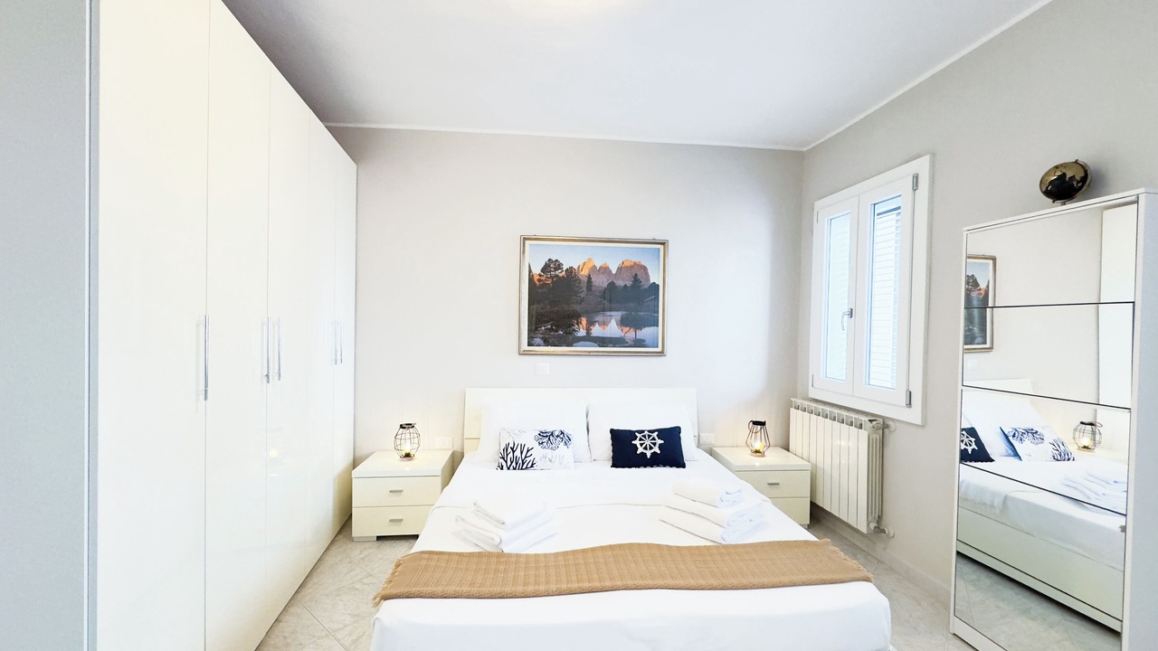 Photo of Bedroom in Sottomarina