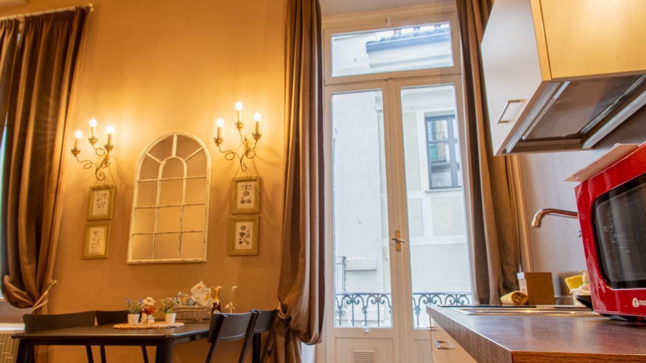 Photo of Kitchen in Roman Quarter
