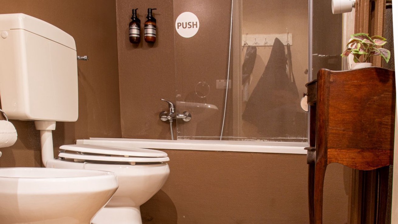 Photo of Bathroom in Roman Quarter