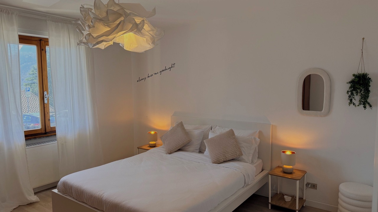 Photo of Bedroom in Menaggio