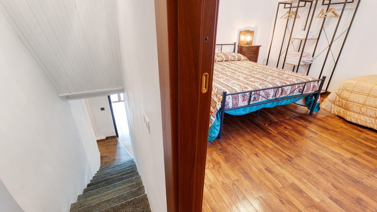 Photo of Bedroom in Mergozzo
