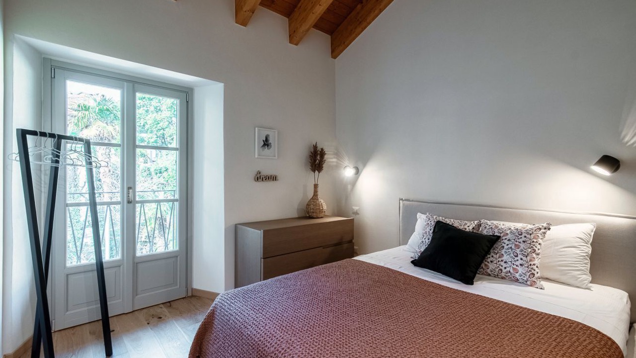 Photo of Bedroom in Menaggio