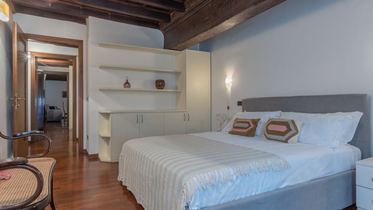 Photo of Bedroom in Ferrara Historic Centre