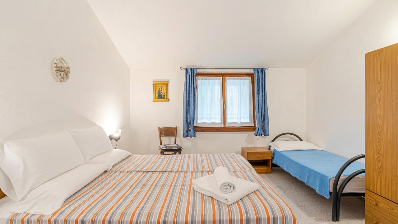 Photo of Bedroom in Menaggio