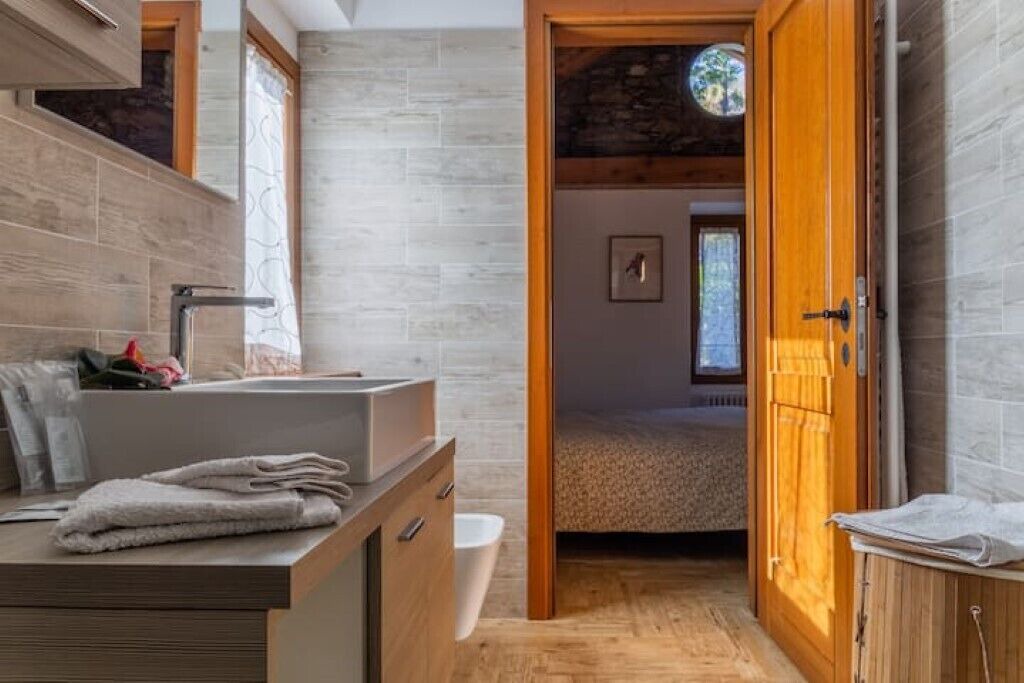 Photo of Bathroom in Gonte