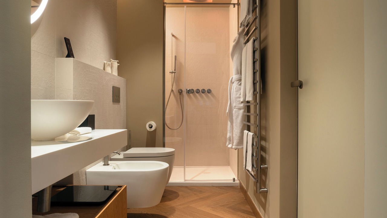 Photo of Bathroom in Scala