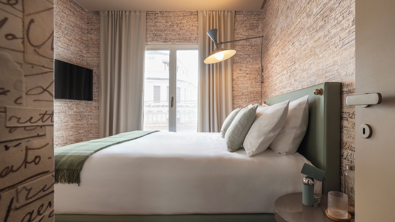 Photo of Bedroom in Scala