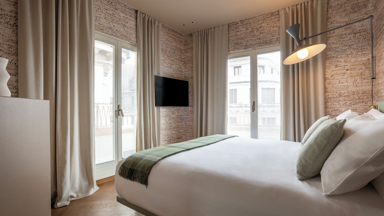 Photo of Bedroom in Scala