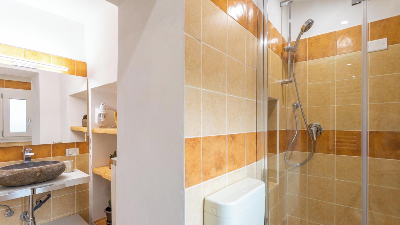 Photo of Bathroom in Belgirate