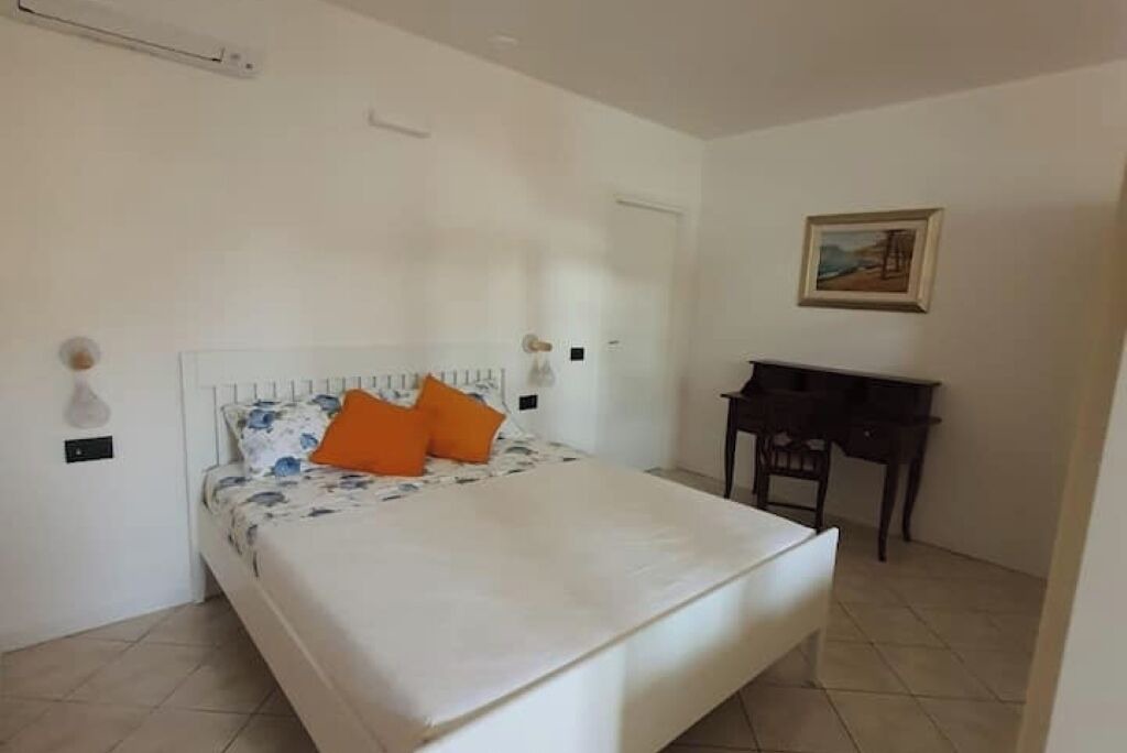 Photo of Bedroom in Verbania