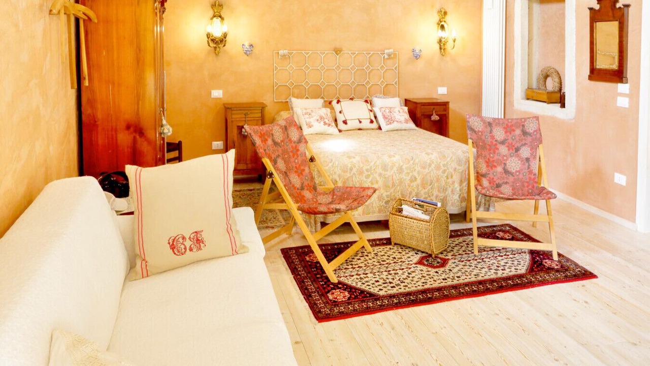 Photo of Bedroom in Val Liona