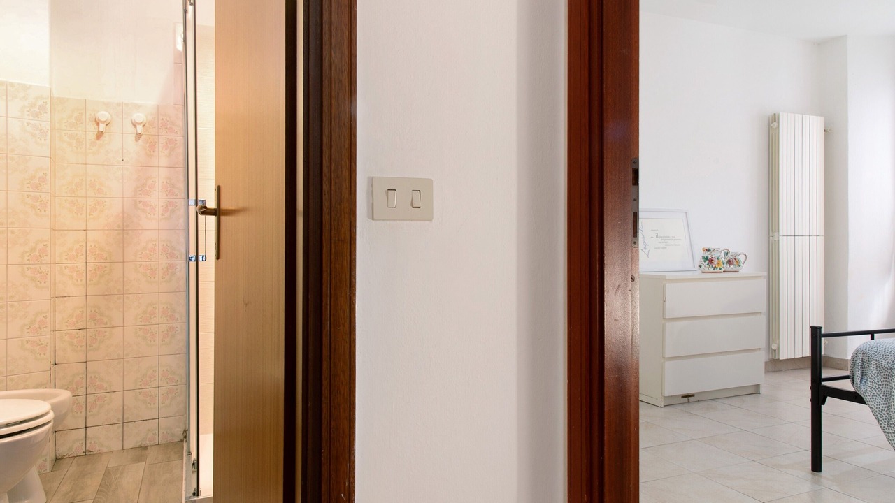 Photo of Bathroom in Intra