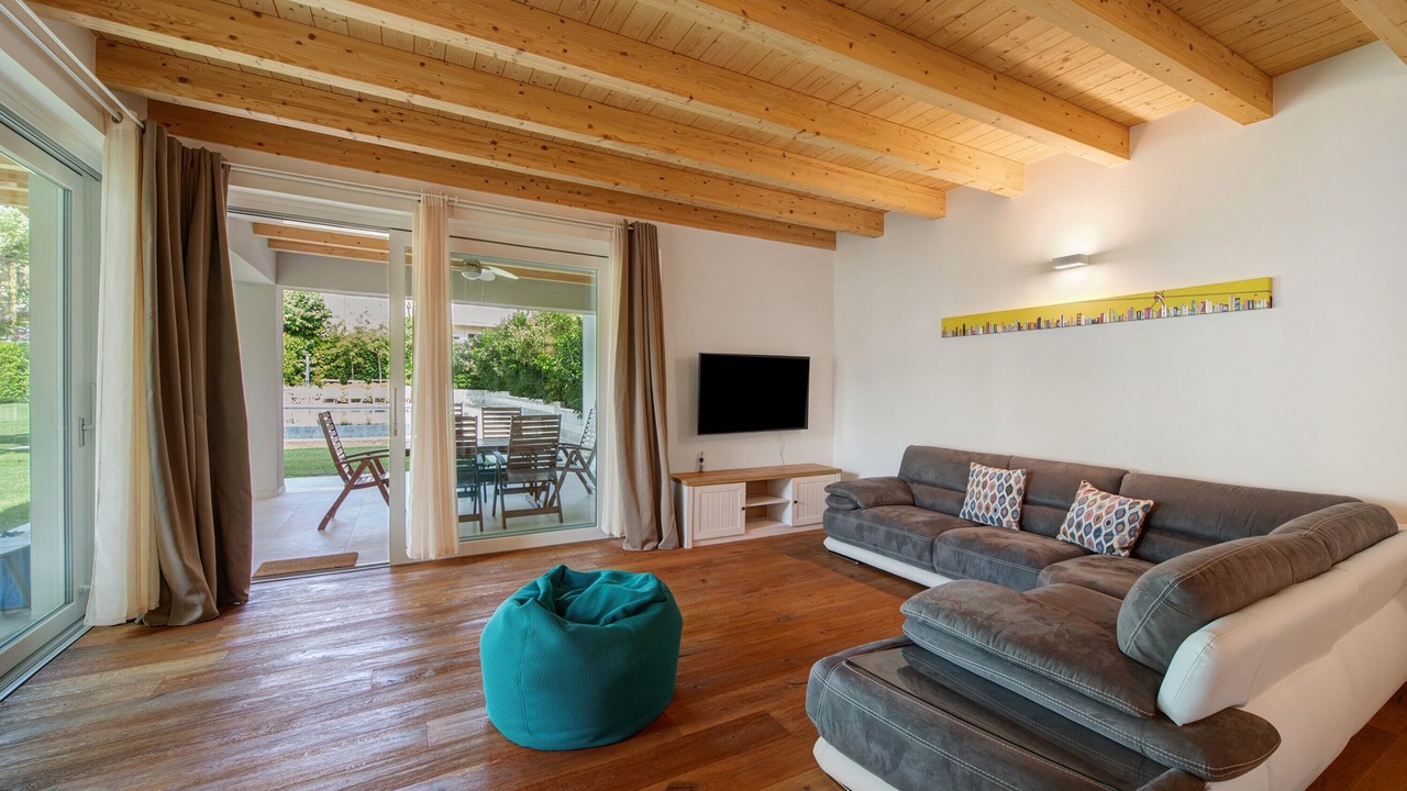 Photo of Livingroom in Portese