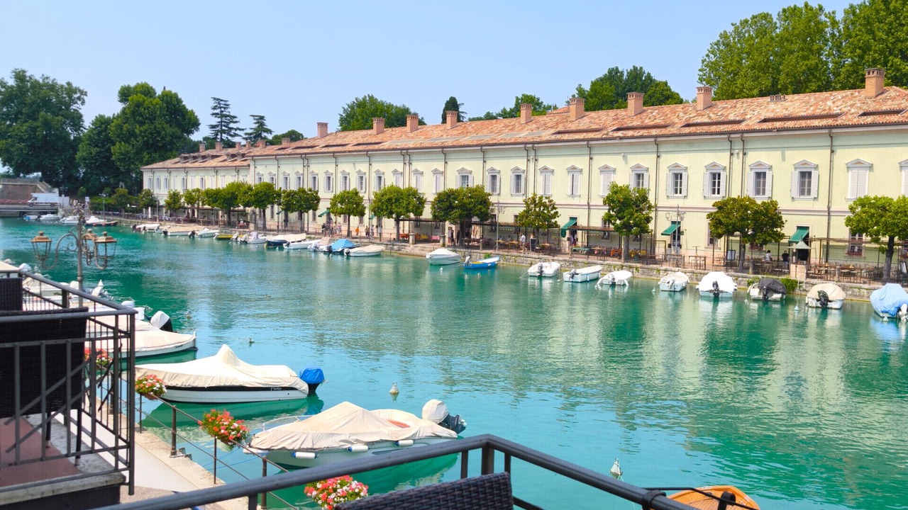 Photo of Outdoor in Peschiera del Garda City Centre