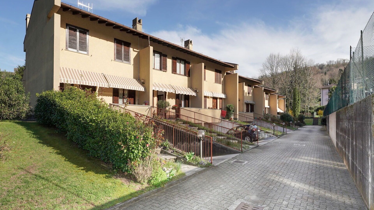 Photo of Others in Laveno