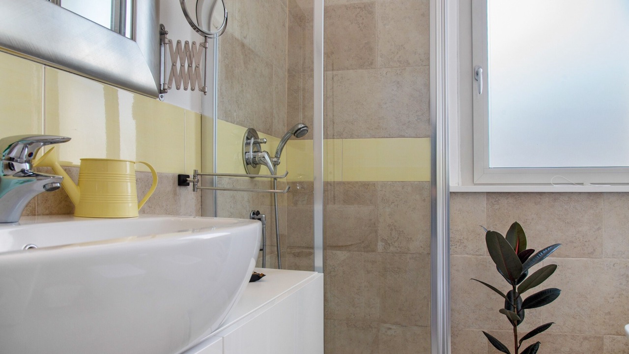 Photo of Bathroom in Profare