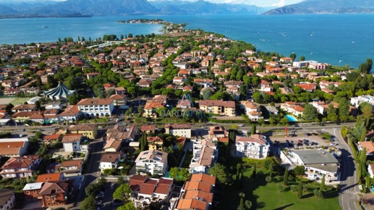 Photo of Outdoor in Lugana