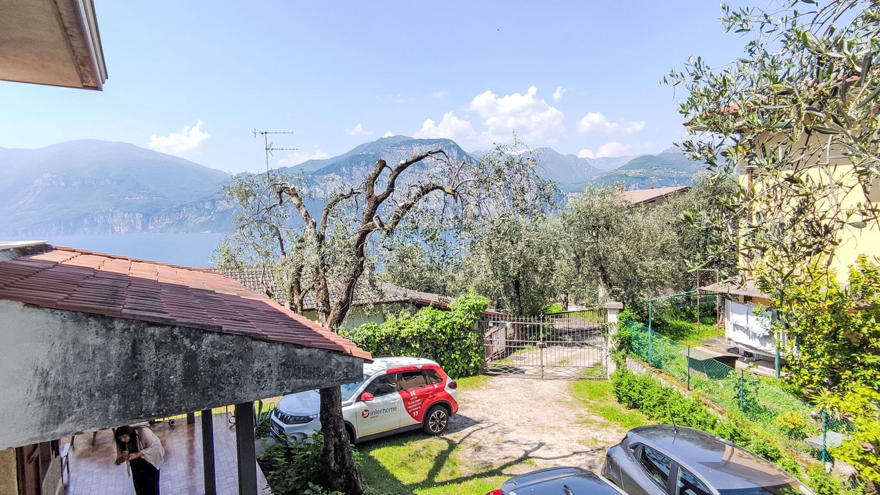 Photo of Others in Assenza