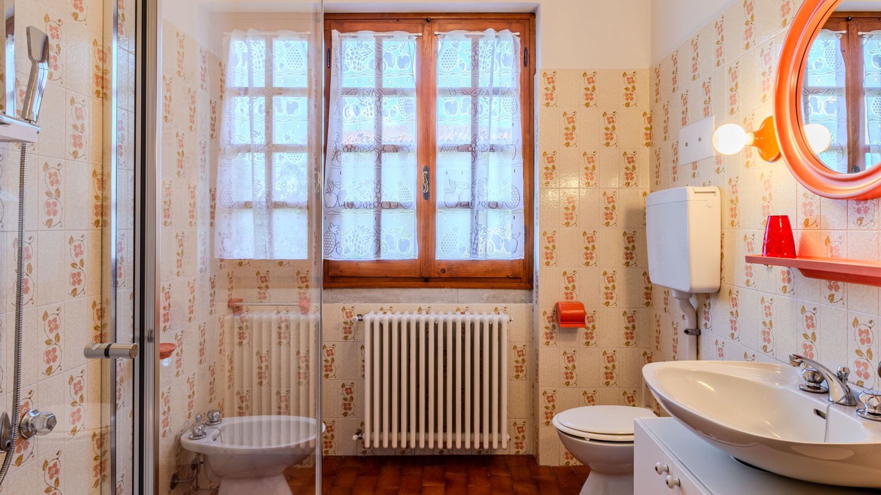 Photo of Bathroom in Assenza