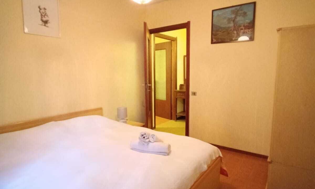Photo of Bedroom in Orta San Giulio