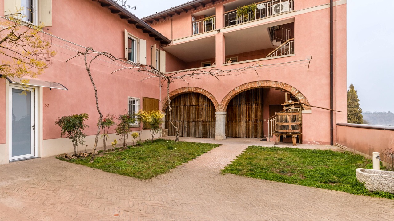 Photo of Outdoor in Castello
