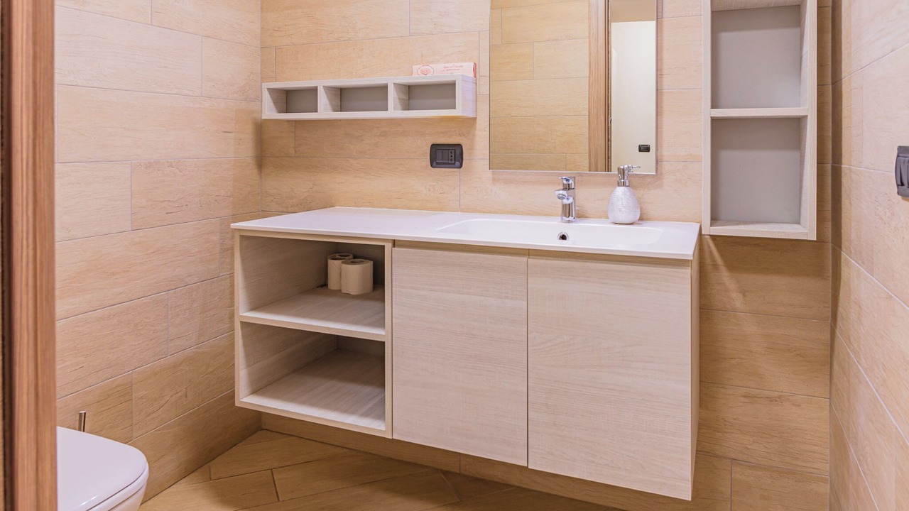 Photo of Bathroom in Menaggio