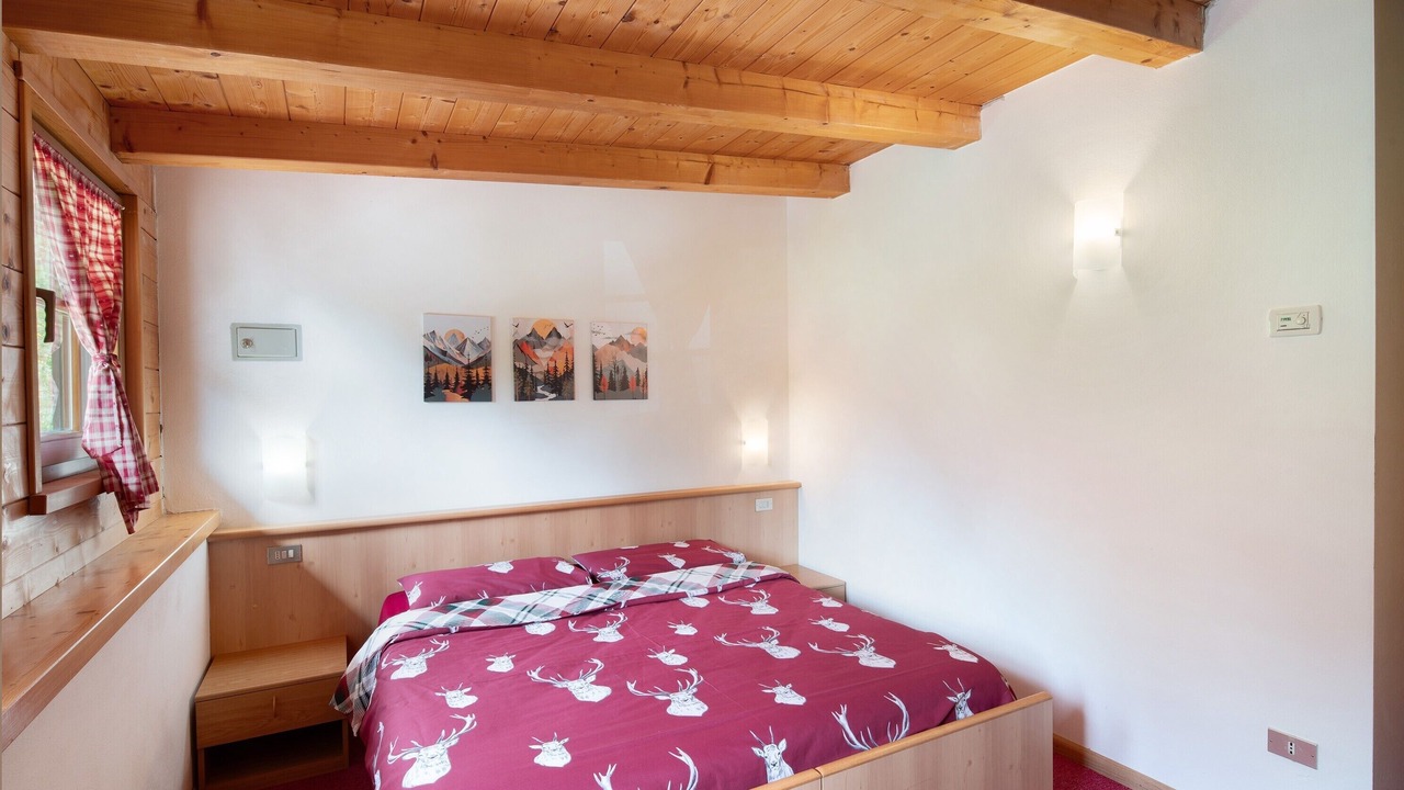 Photo of Bedroom in Alba